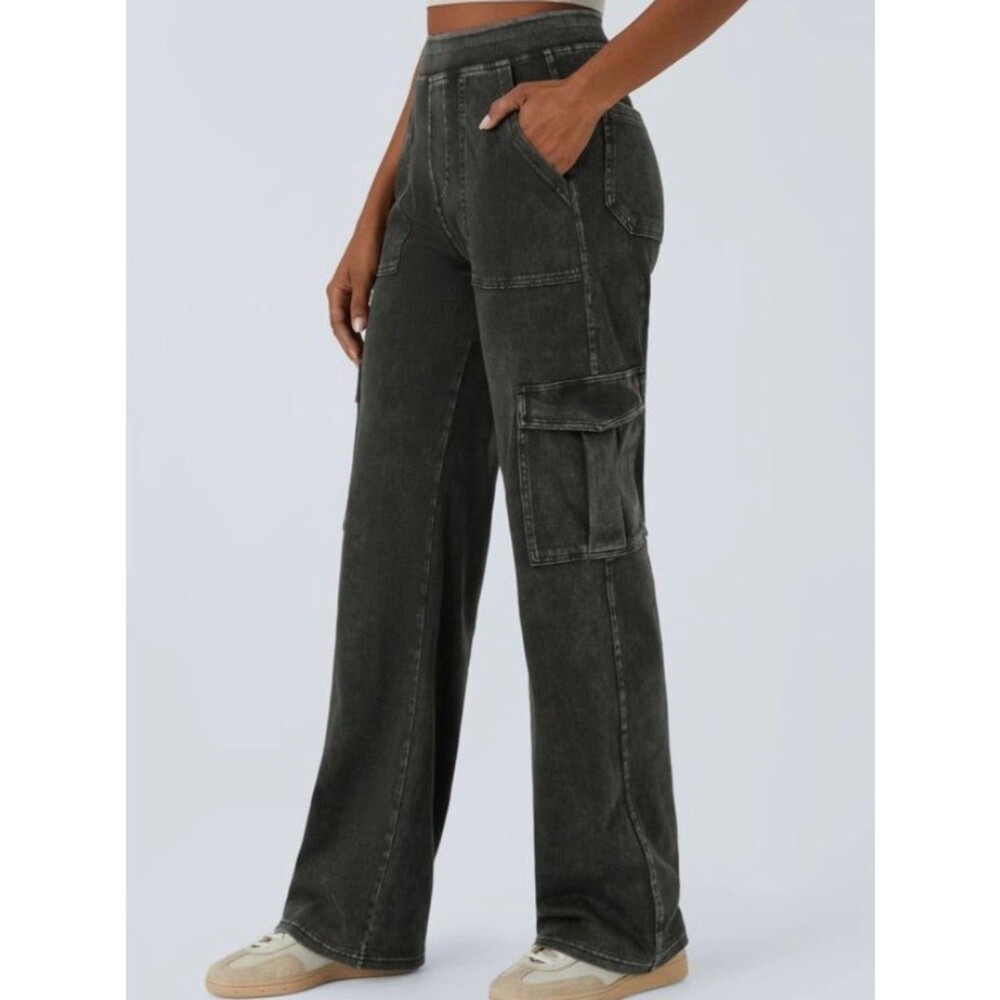 New! Halara Flex Mid Rise Pockets Straight Leg Casual Cargo Jeans size S
